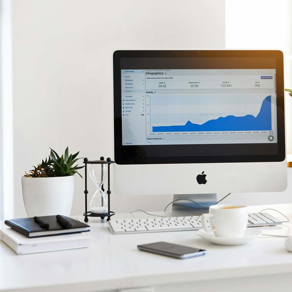 Negocios & Estrategias